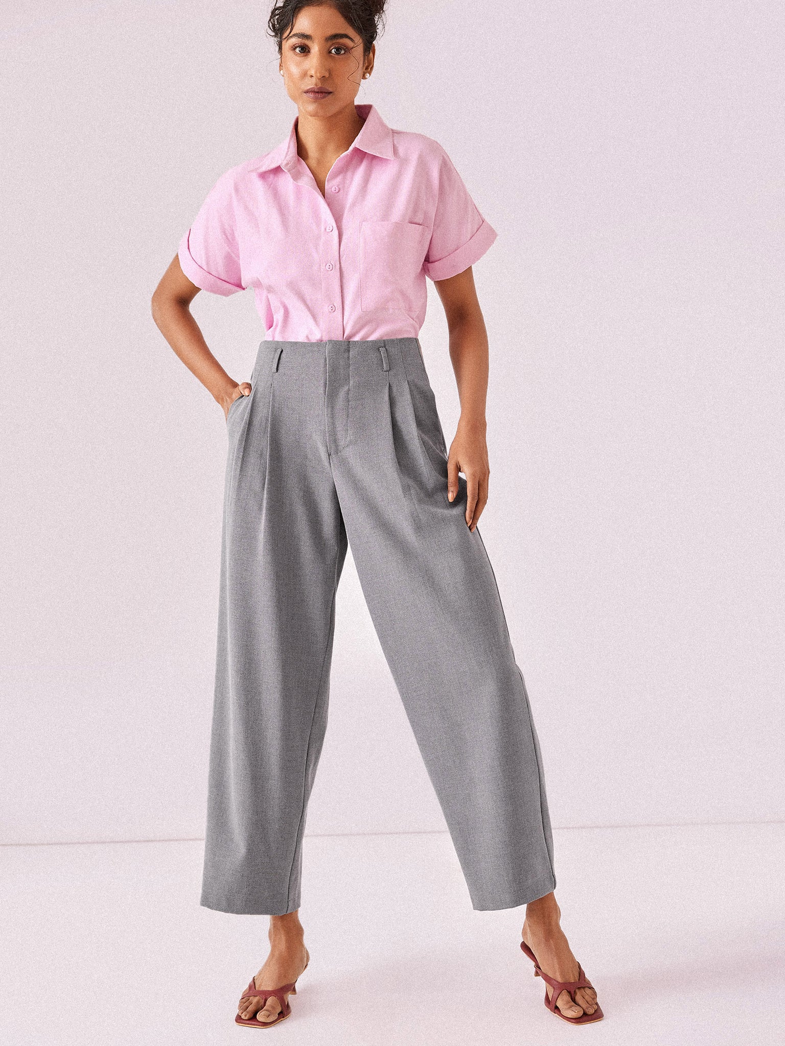 

Grey Pleated Flare Trousers