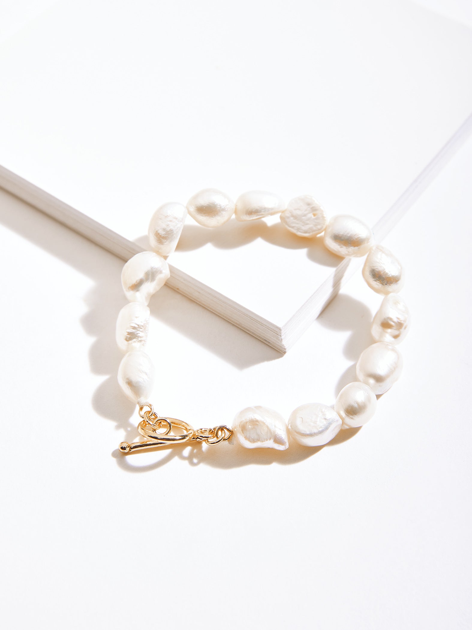 Pearl & Link Chain Bracelet