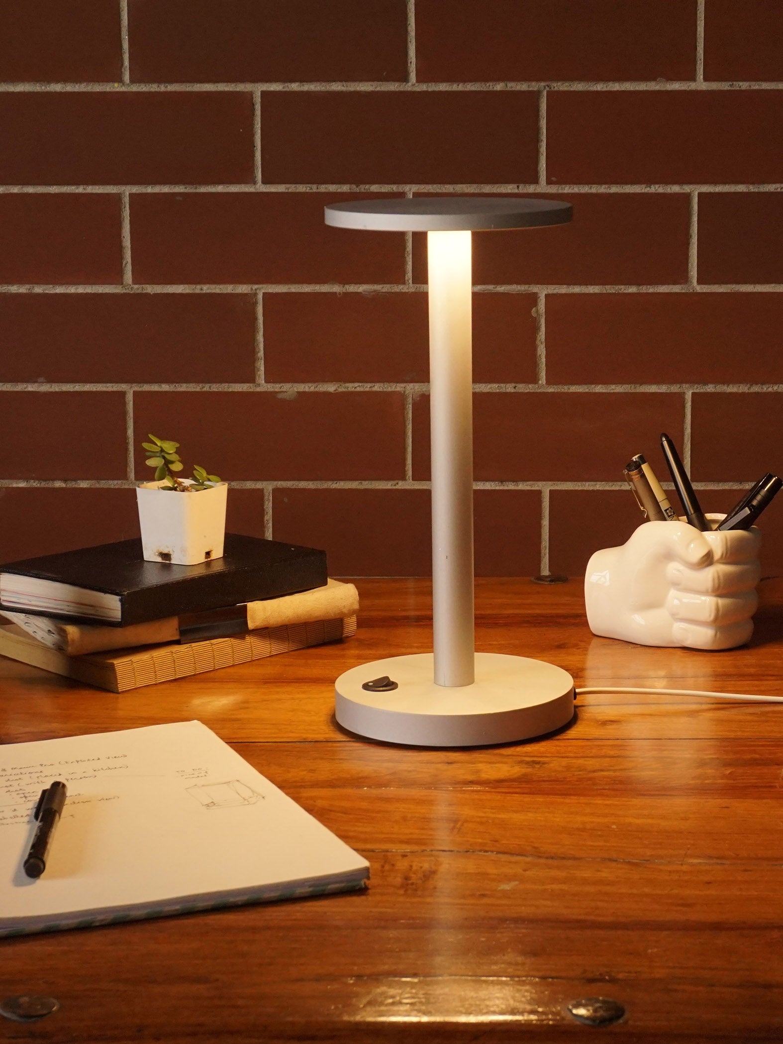 White Halo Table Lamp